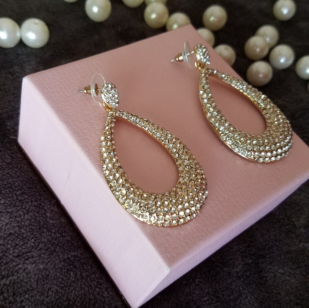 Ellen Tracy Earrings 💝 - Picture 2 of 4